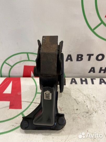 Опора (подушка) задняя Toyota Avensis T25 1zzfe