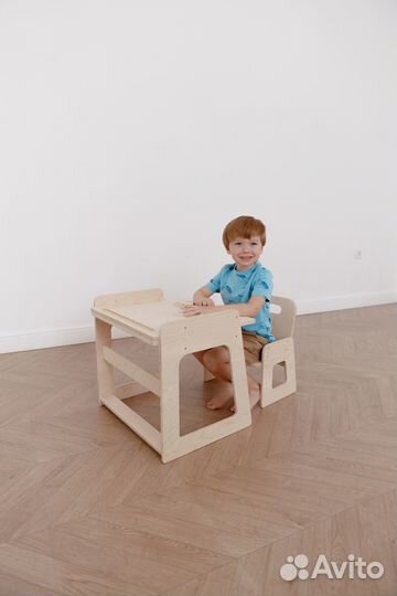 Детский стол и стульчик растущий