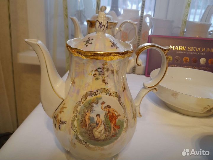 Мадонна чайник,кофейник,сахарница,сливочник