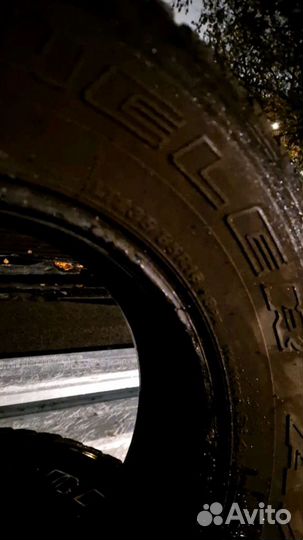 Bridgestone Dueler A/T 235/85 R16