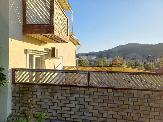 Таунхаус 96,2 м² на участке 1 сот.