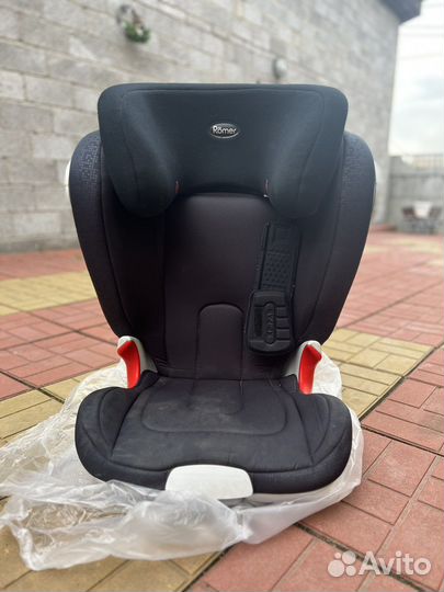Автокресло britax romer
