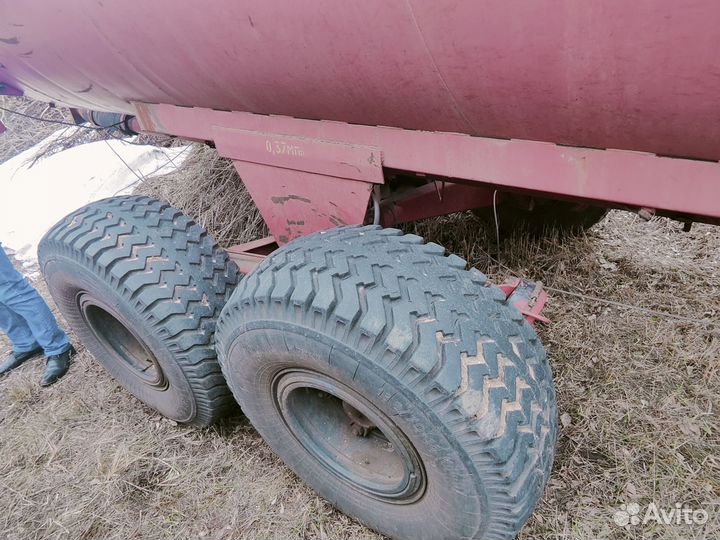 Разбрасыватель удобрений БобруйскАгромаш МЖТ-Ф-11, 2008