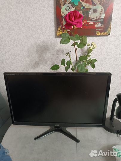 Монитор на запчасти