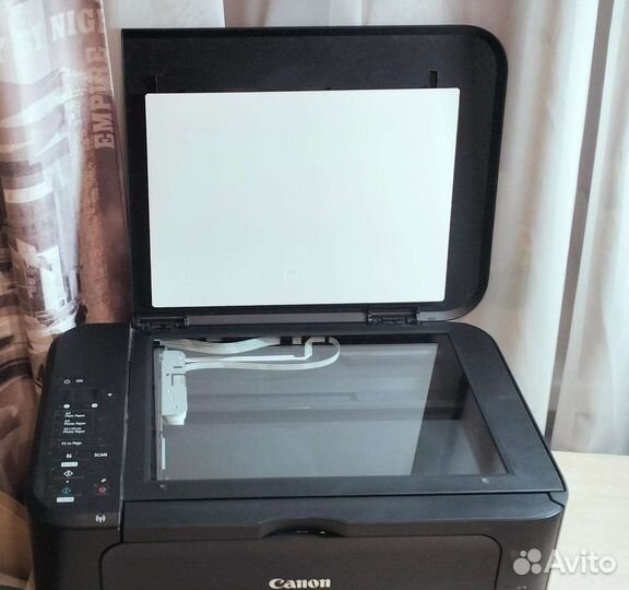 Цветной струйный принтер Canon