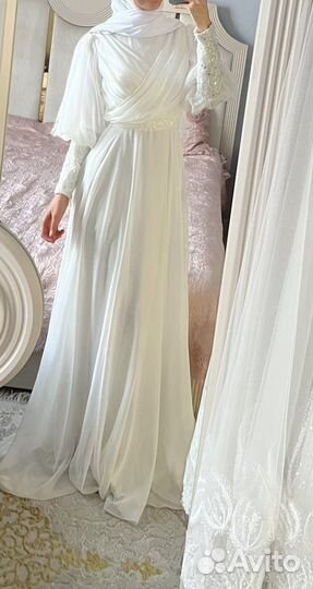 Вечернее платье