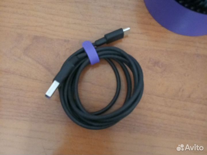 Умная колонка алиса