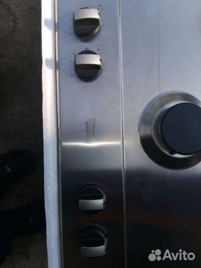 Газовая варочная панель Hotpoint Ariston RK640