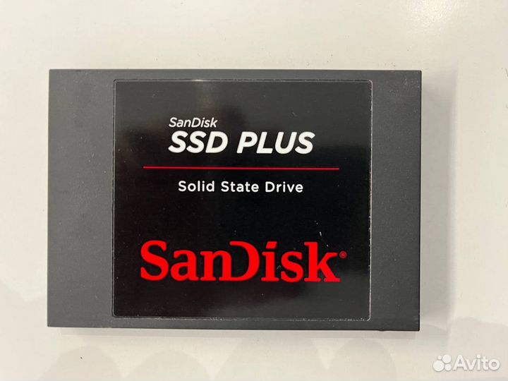 SSD по 120 гб с Windows 10 Pro 64 bit