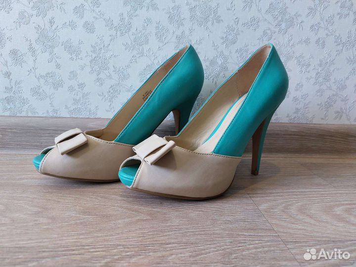 Платье и туфли