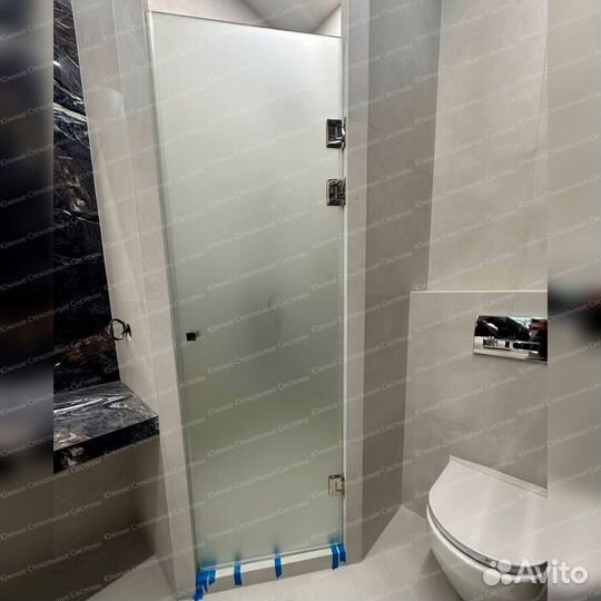 Душевая стеклянная дверь для кабины