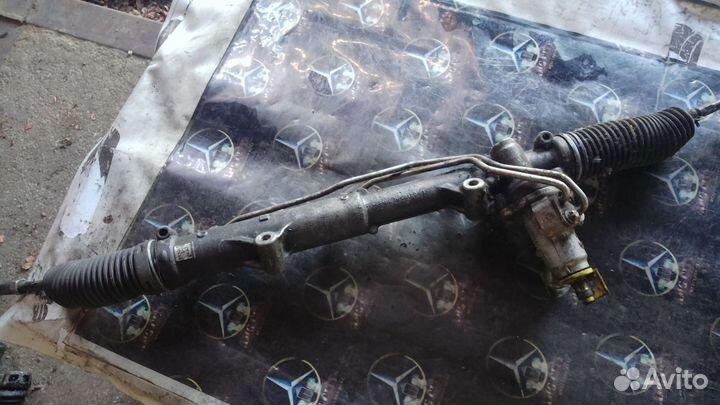 Мерседес E-Класс Рулевая рейка