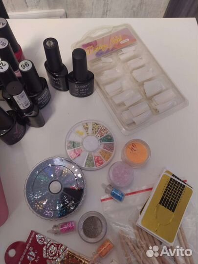 Набор для маникюра Уф лампа гель лаки и декор