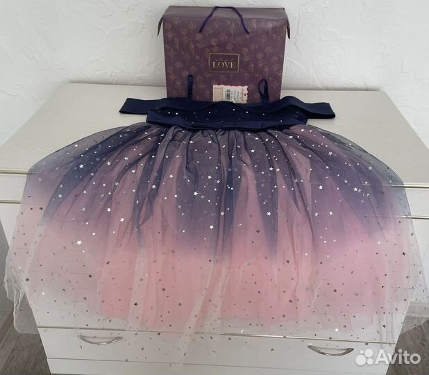 Платье для девочки новое