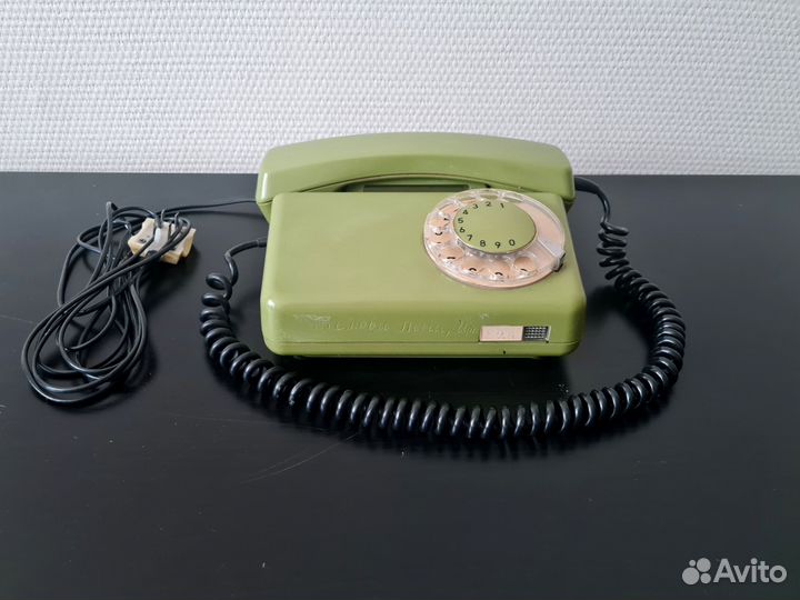 Стационарный телефон дисковый рабочий СССР