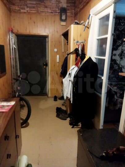 3-к. квартира, 81,1 м², 1/3 эт.