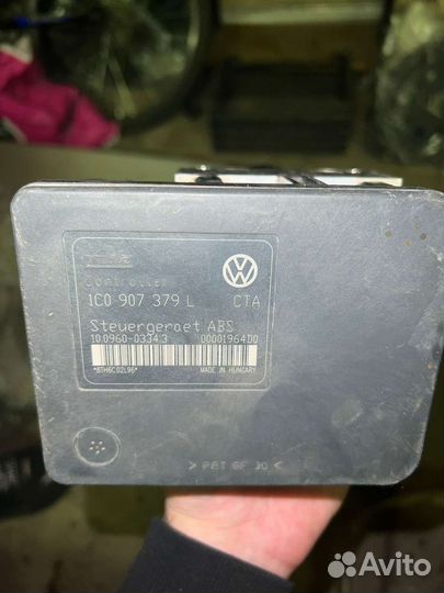 Блок управления ABS абс Golf 4 / Bora / A3/ Skoda