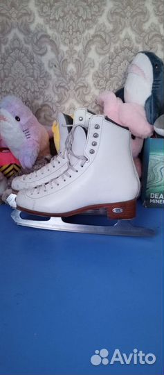 Профессиональные коньки Riedell 35-36