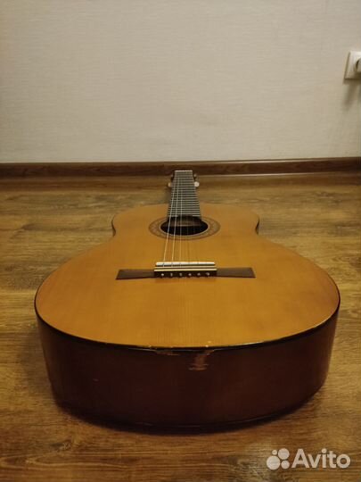 Классическая гитара yamaha c40