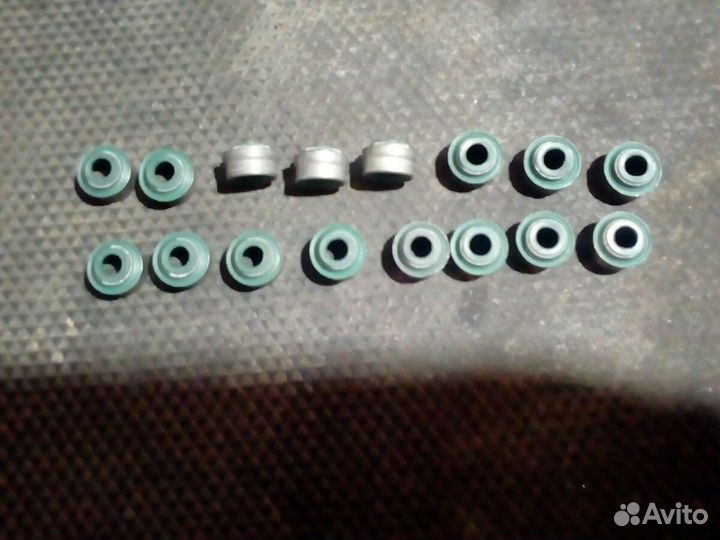 Форд сальники клапанов