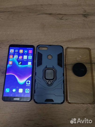 HUAWEI Y9 (2018), 3/32 ГБ