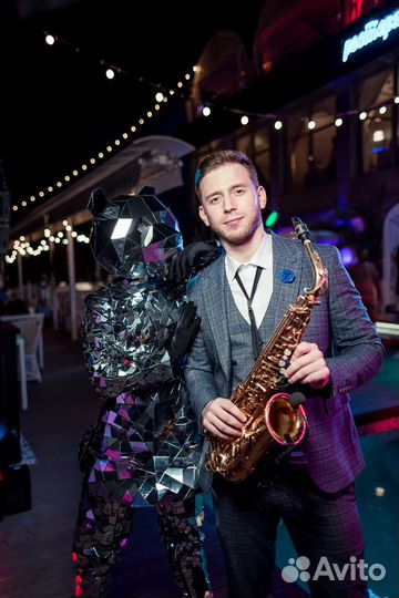 Саксофонист. Музыкант на Ваш праздник Сочи