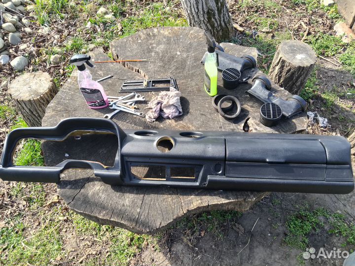 Панель ваз 2106