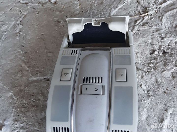 Плафон Audi A6C6 4F