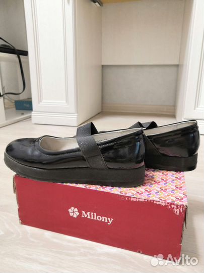 Туфли школьные для девочки