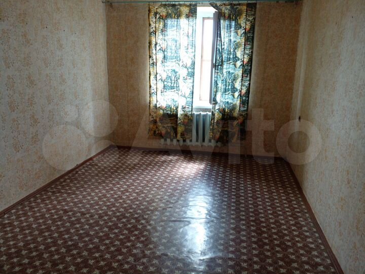 4-к. квартира, 87 м², 2/4 эт.