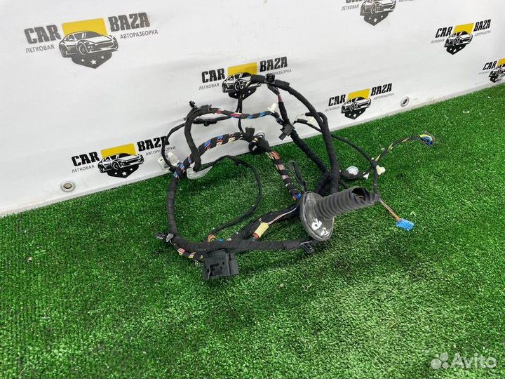 Электропроводка двери передней правой R BMW X1