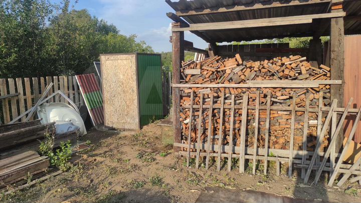 Дача 10 м² на участке 6 сот.