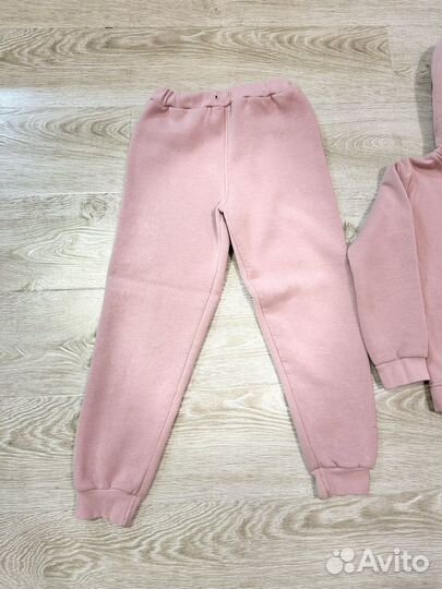 Утепленный костюм для девочки, 146 размер