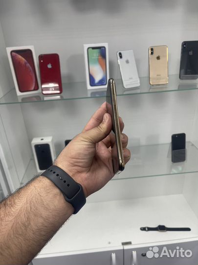 iPhone Xs, 256 ГБ
