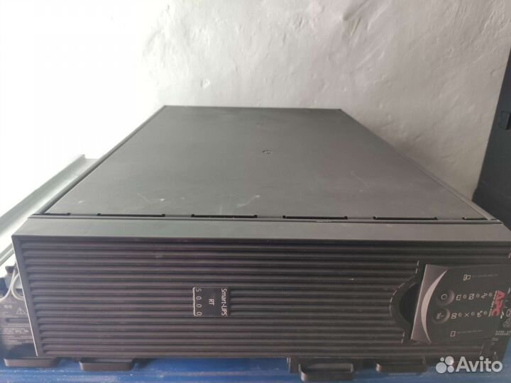 Ибп APC Smart-UPS RT 5000VA surt5000xli