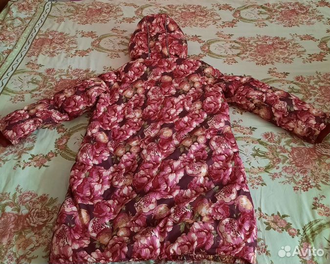 Пуховик на девочку