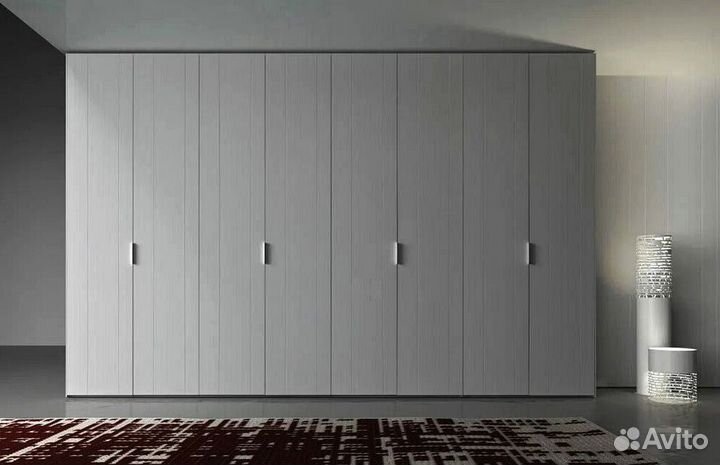 Шкаф распашной новый