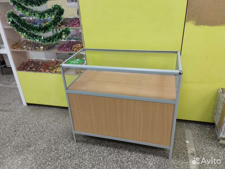 Тумба, ресепшн, стойка администратора