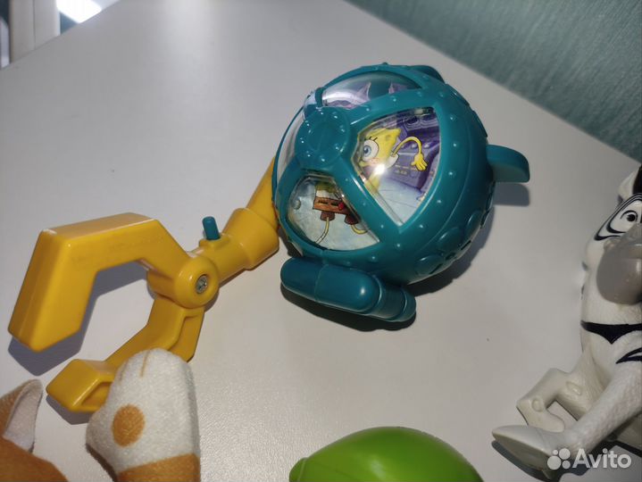 Игрушки Happy Meal