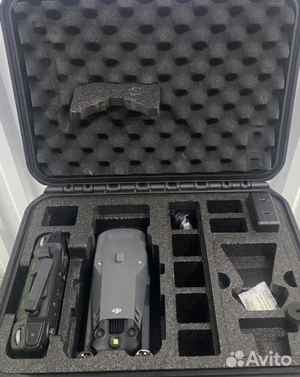 Квадрокоптер DJI Mavic 3 T Thermal