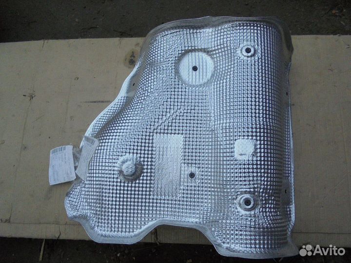 Теплозащитный экран Audi