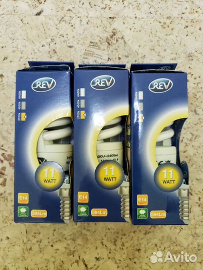 Новые лампы энергосберегающие REV ritter (3шт)