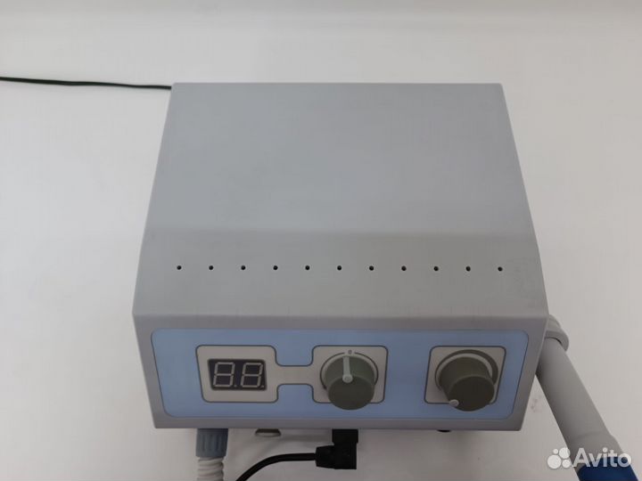 Аппарат для педикюра (маникюра) с пылесосом