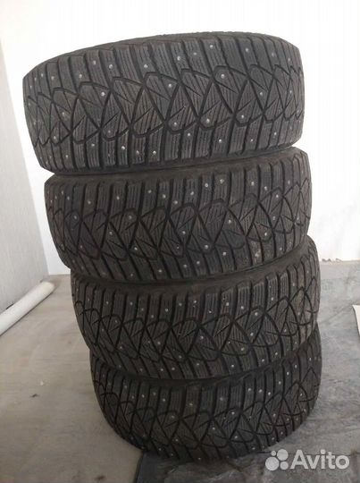 Goodyear Ultragrip 600 225/55 R17 101T