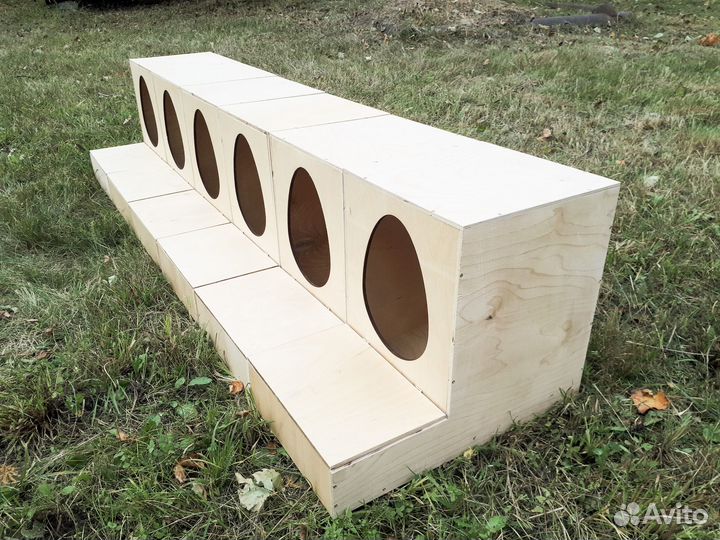 Гнездо для кур с яйцесборником на 6 мест