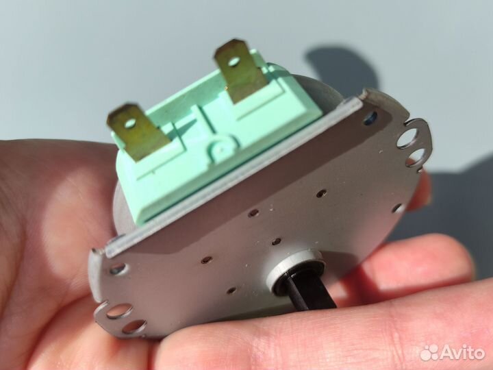 Двигатель тарелки микроволновки LG SSM-16HR