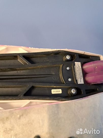 Трехколесный самокат Reaction до 50кг (от 3-10лет)