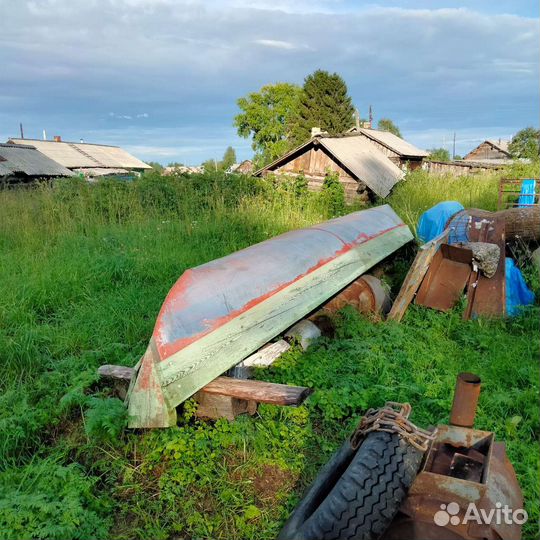 Продам лодку шатуху