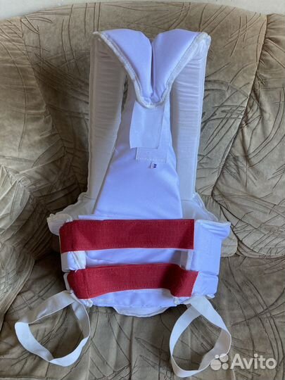 Защитный жилет для единоборств