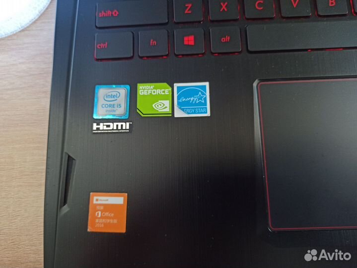 Игровой ноутбук Asus